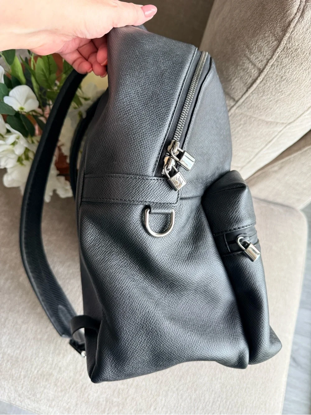 Louis Vuitton Men's Black Taiga Leather Apollo Limited Edition Backpack